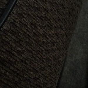 Meet your Posher, Lannea